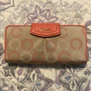 Coach snap closure wallet *AUTHENTIC*